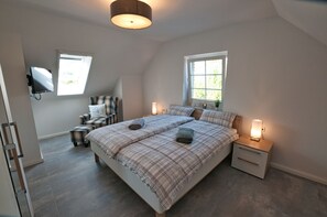 3 Schlafzimmer, Bügeleisen/Bügelbrett, Reisekinderbett, kostenloses WLAN
