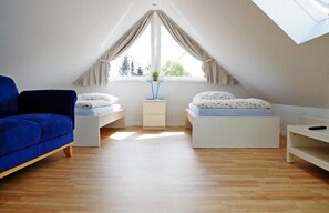 2 Schlafzimmer, Bügeleisen/Bügelbrett, kostenloses WLAN