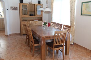 تناول الطعام