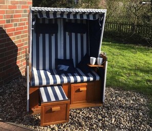 Property grounds - Beautiful vacation home in a cul-de-sac location with unobstructed views (Greetsiel)