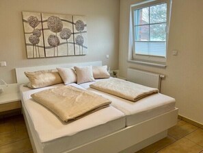 3 Schlafzimmer, Bügeleisen/Bügelbrett, Reisekinderbett, kostenloses WLAN