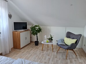 3 Schlafzimmer, Reisekinderbett, kostenloses WLAN