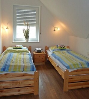2 Schlafzimmer, Bügeleisen/Bügelbrett, Reisekinderbett, kostenloses WLAN