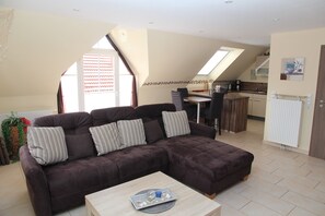 Fernseher, Stereoanlage