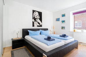 2 Schlafzimmer, Bügeleisen/Bügelbrett, kostenloses WLAN