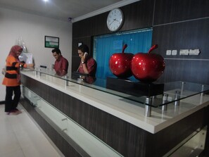 Reception - KARSA UTAMA HOTEL (Jakarta)