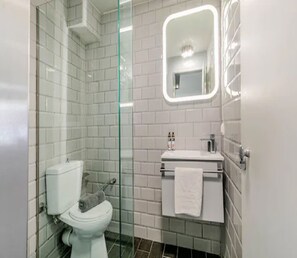 Gratis toiletartikler, hårtørrer, håndklæder, Sæbe