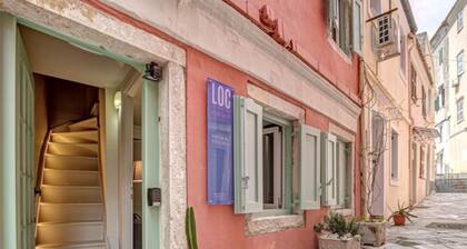 VENETIAN WELL HOUSE by LOC HOSPITALITY