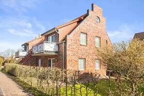 Exterior - Allergikerfreundliche Ferienwohnung in Zentraler Lage (Greetsiel)