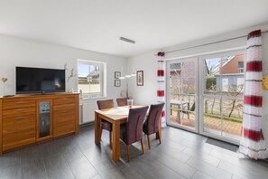 Dining - Allergikerfreundliche Ferienwohnung in Zentraler Lage (Greetsiel)