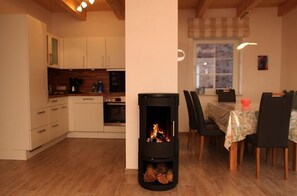 تناول الطعام