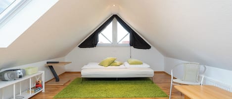3 slaapkamers, reisbedje, gratis wifi