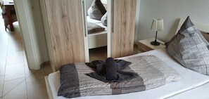 3 Schlafzimmer, Reisekinderbett, kostenloses WLAN