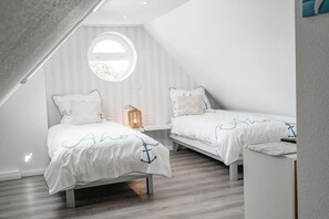 2 bedrooms, iron/ironing board, free WiFi - Neue und Moderne Wohnung in Ruhiger Lage (Greetsiel)