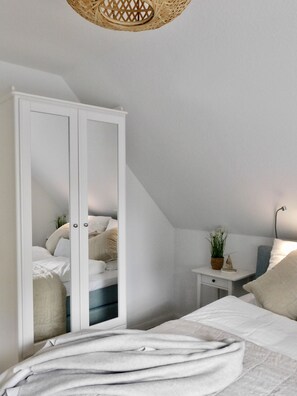 2 Schlafzimmer, Bügeleisen/Bügelbrett, kostenloses WLAN