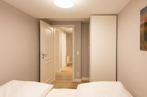 2 Schlafzimmer, Bügeleisen/Bügelbrett, kostenloses WLAN