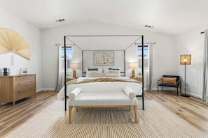 3 bedrooms, iron/ironing board, travel cot, WiFi - Refined 3BR Desert Pool House w/ Fire Pit & Games (Yucca Valley)