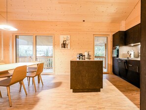 Réfrigérateur, four, lave-vaisselle, grille-pain