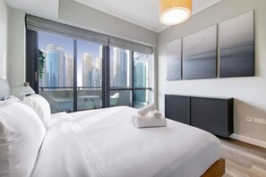 1 chambre, bureau, fer et planche à repasser, Wi-Fi gratuit