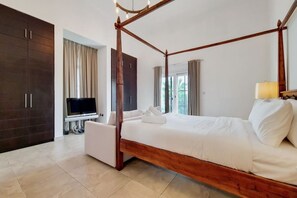 3 chambres, bureau, fer et planche à repasser, Wi-Fi gratuit
