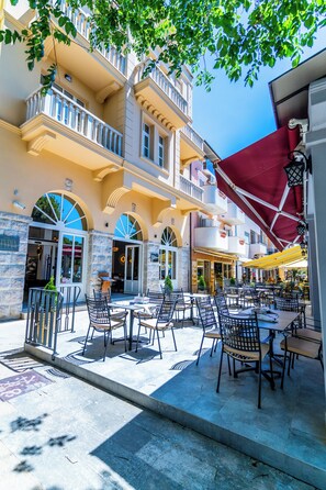Terrace/patio - Heritage hotel Stypia (Crikvenica)