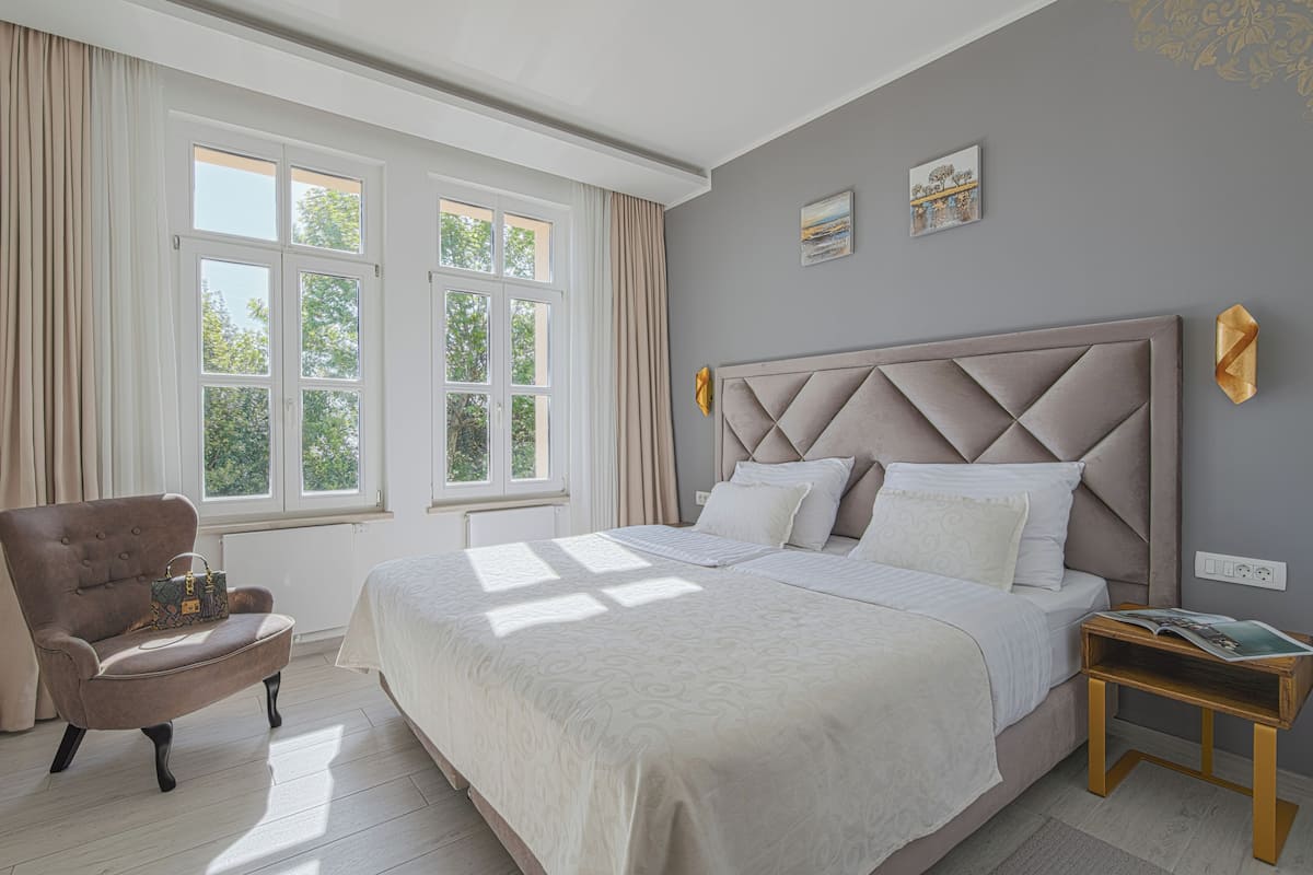 1 Schlafzimmer, hochwertige Bettwaren, Minibar, Zimmersafe
