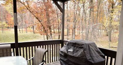 10Min to slopes/Game room /Fire place/ Family Friendly