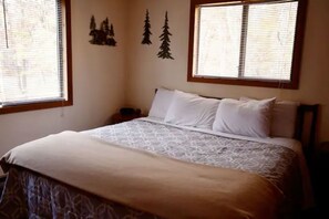5 chambres, fer et planche à repasser, Wi-Fi, literie fournie