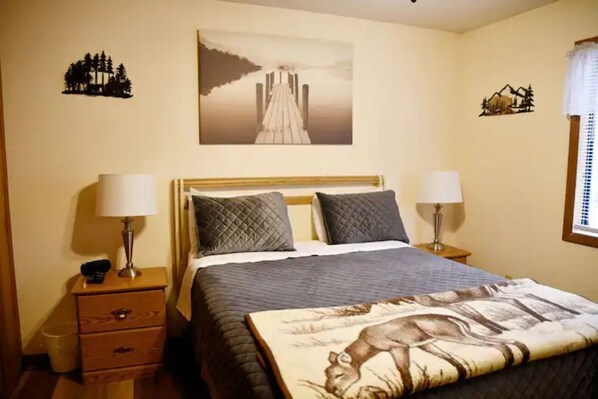 5 chambres, fer et planche à repasser, Wi-Fi, literie fournie