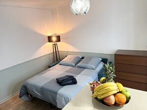 1 bedroom, desk, iron/ironing board, free WiFi