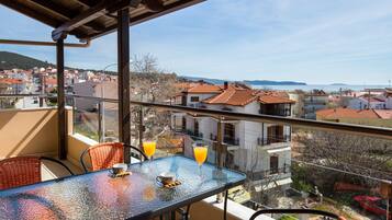 Superior appartement | Uitzicht vanaf balkon
