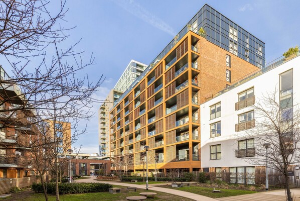 Exterior - The Bow Flats (London)