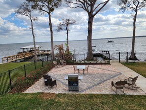 Outdoor dining - Paradise on Lake Harris Apt #102 (Leesburg)