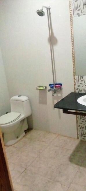 Quarto casal luxo | Banheiro