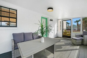 Interior - Coconut Grove - Your summer beach getaway! (St. Augustine Beach)
