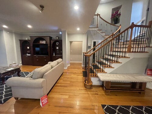 TAK Minimansion - Houston Downtown