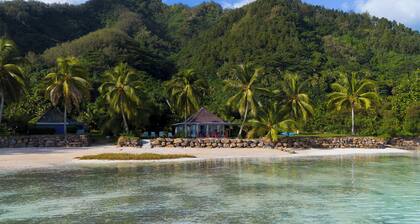 Fare Matairoa - 2BR Beach Cottage