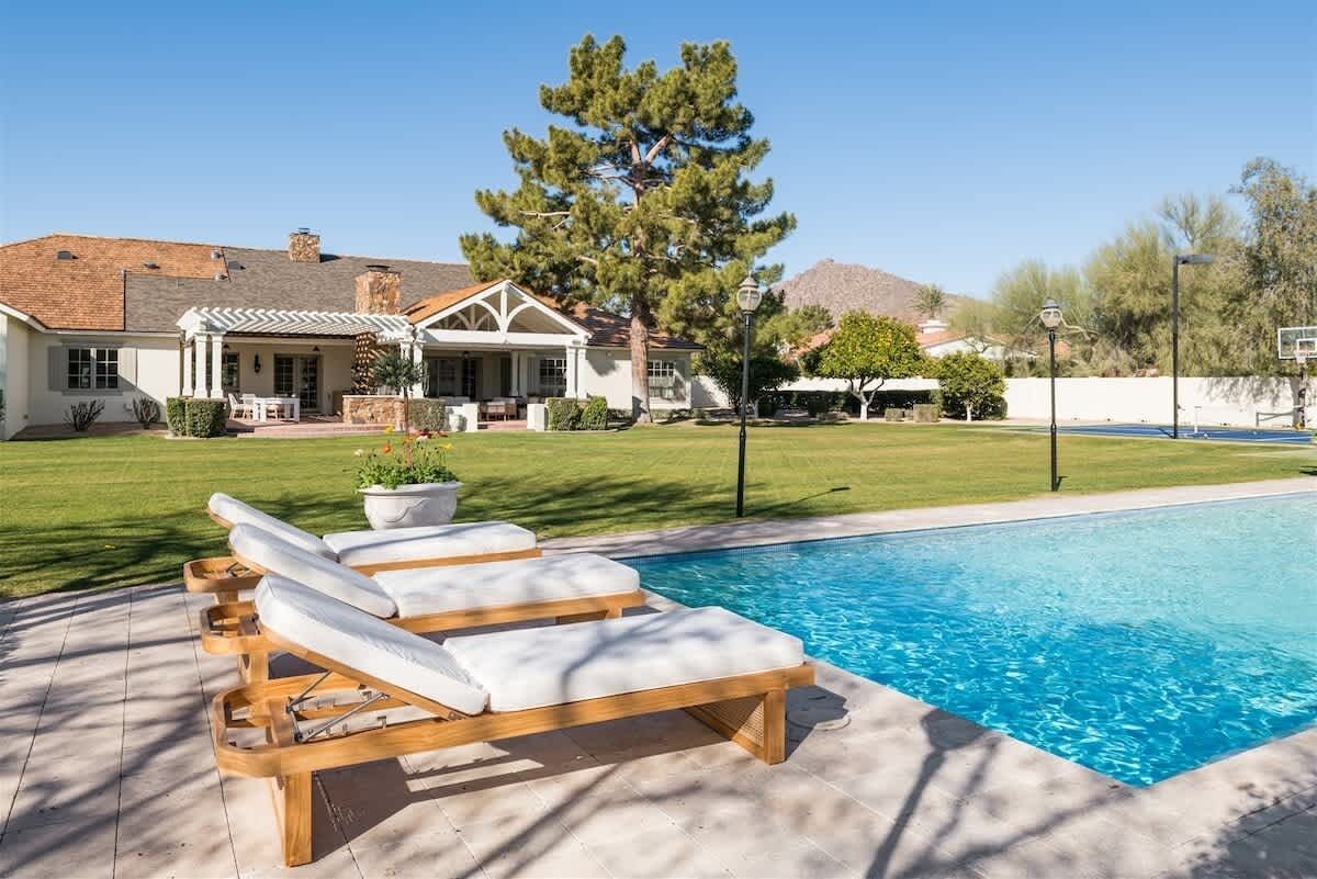 Piscine extérieure, piscine chauffée