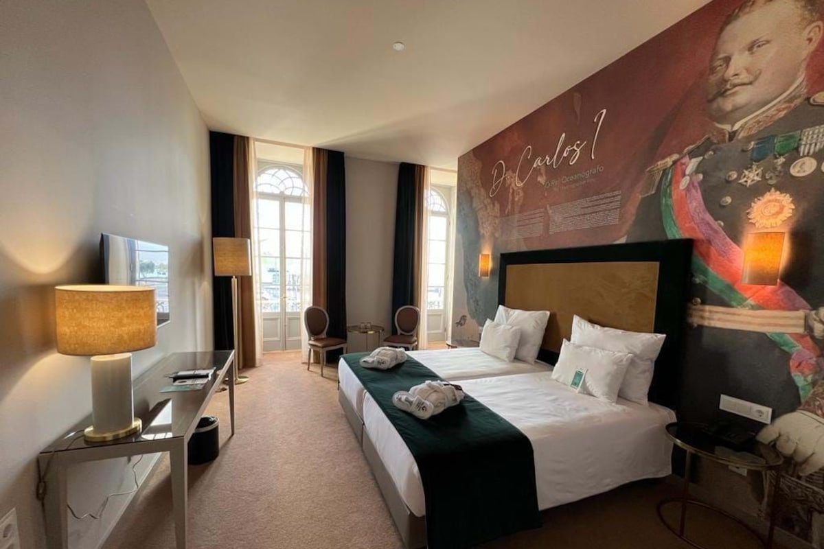 Superior Single Room