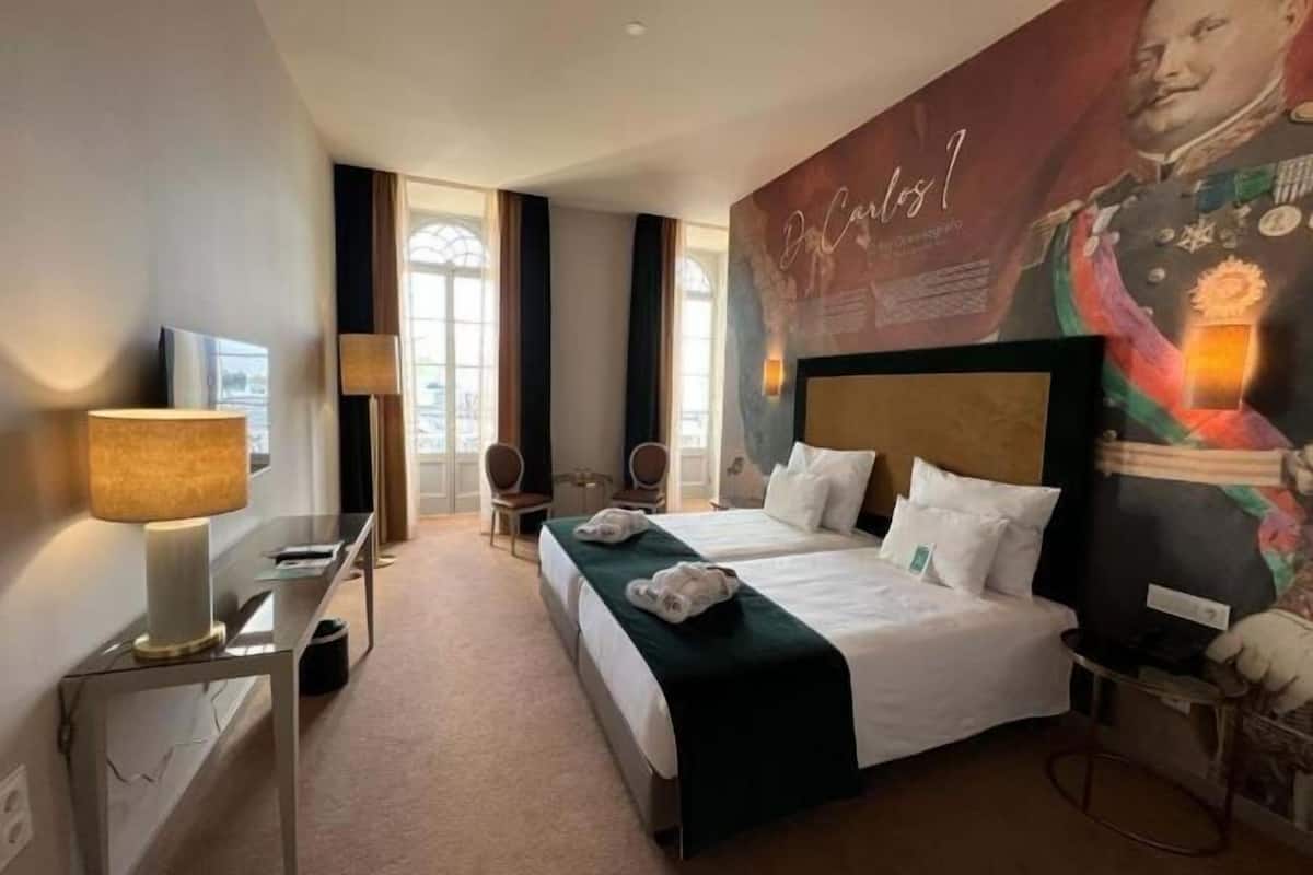 1 bedroom, in-room safe, free WiFi, bed sheets
