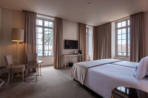 1 bedroom, in-room safe, free WiFi, bed sheets