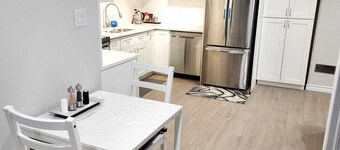 Stunning - Basement Apt in Barrie