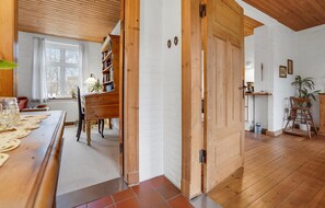 Interior - Lovely home in Sønderborg with kitchen (Sønderborg)