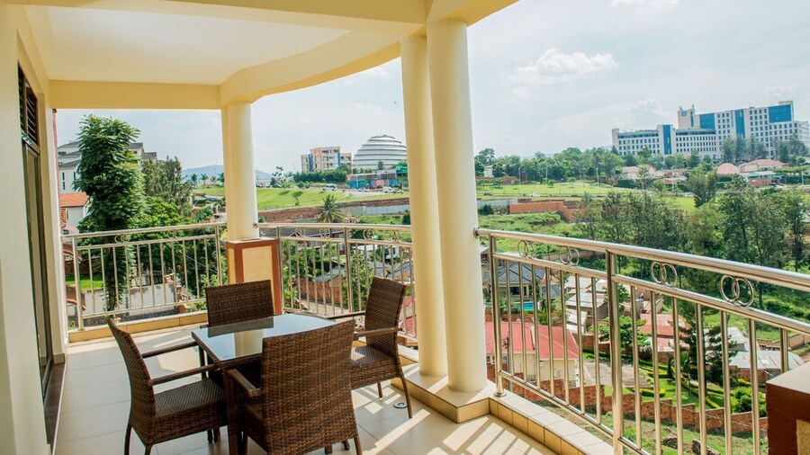 BLB Villa Park Hotel