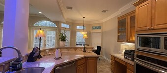 ENSPIRION - near the Galleria Mall