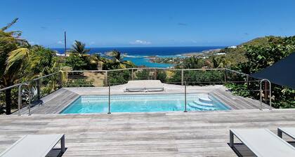 BLUE LINE C OPEN OCEAN VIEW FACING ILET TORTUE WELL VENTILATED