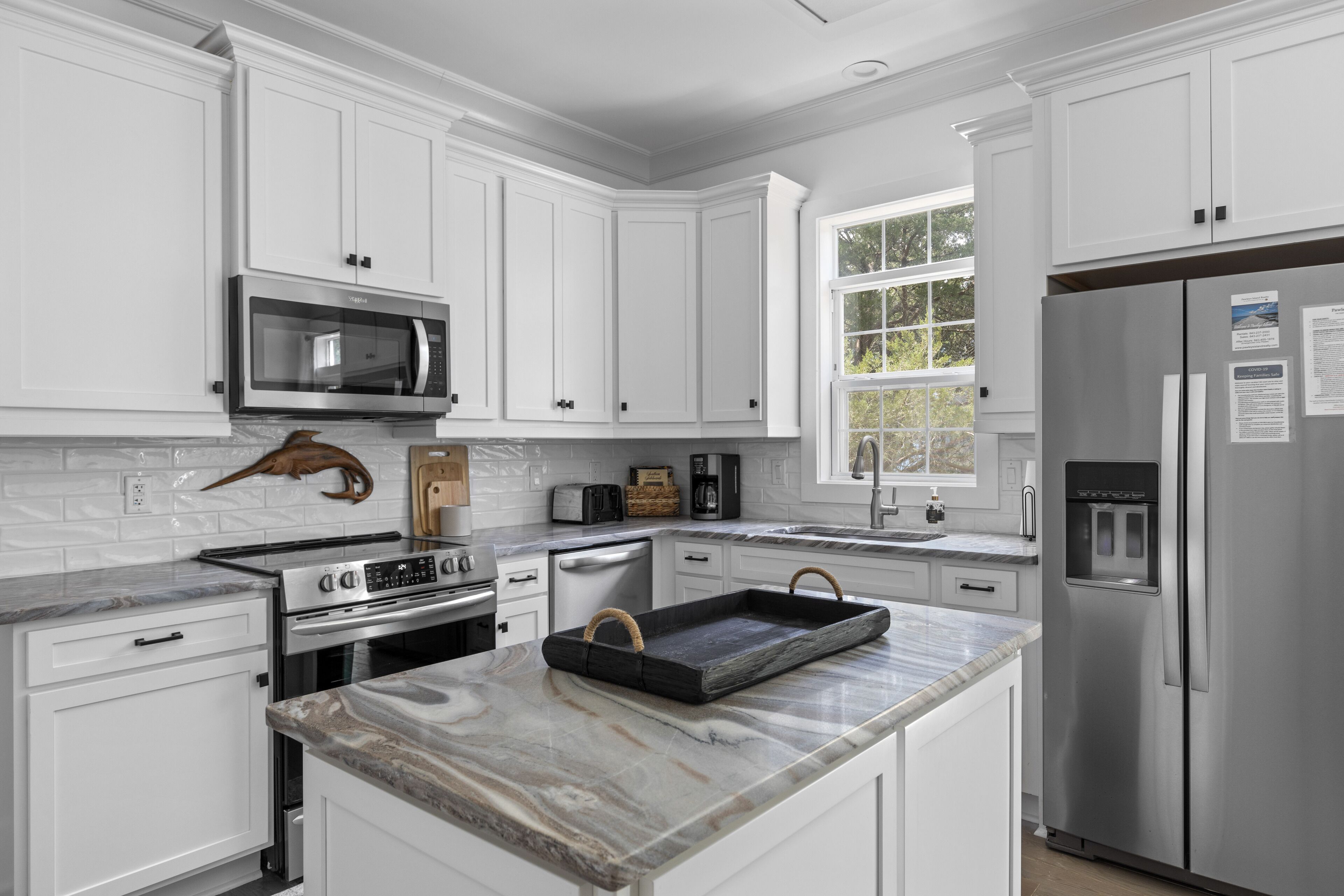 Dishwasher, coffee/tea maker