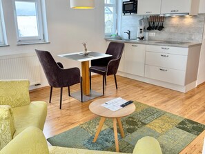 Interior - Apartment Lavendel – Design Holiday Apartment with Charm in the Westerwald (Höhr-Grenzhausen)
