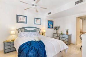 3 室のベッドルーム、アイロン / アイロン台、WiFi (無料)、ベッドシーツ