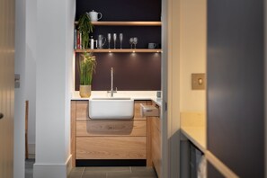 Interior - The Coach House - Lyth Valley by LetMeStay (Kendal)